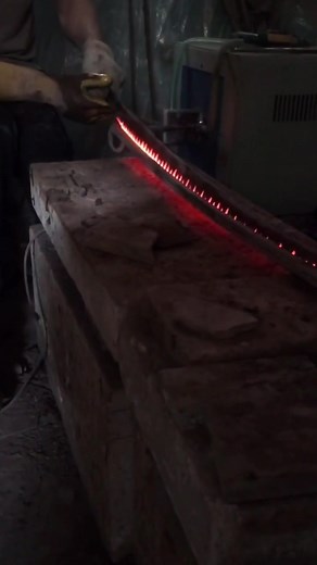 It is very cool to create a sword by hand. #handmade #sword #fyppage