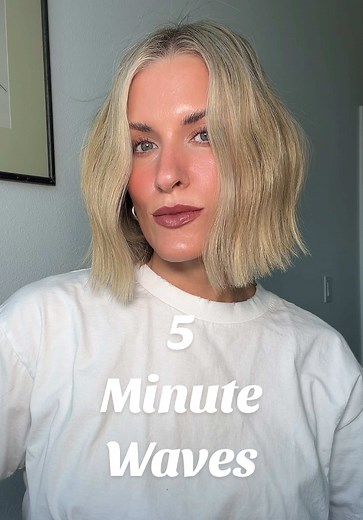 Easy Short Hair Waves Tutorial with Aria Beauty Tools