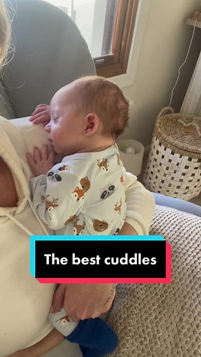 Baby cuddles are the best! When your baby is soothed by you and happily drifts off to sleep is such a good feeling ❤️ #fyp #babiesoftiktok #newborn #mumlife #foryoupage❤️❤️