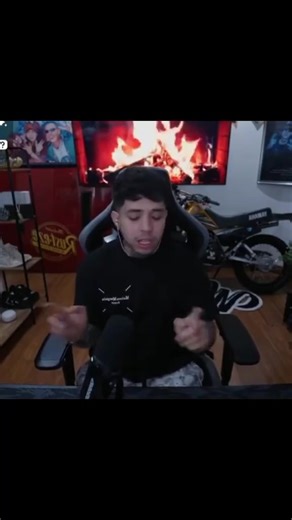 Stream Coqueto: Chistoso y Halagado en West Col