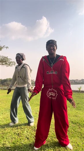 A Hilarious Take on Dancing Skills