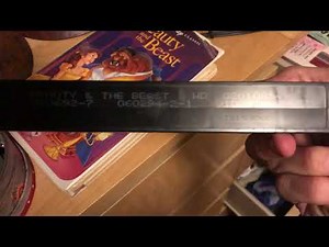 Reviewing The Audiovox LCD Monitor/Portable VCR Player