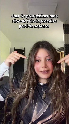 Un jours j’aurais un signe de toi et je te verrais sur ta scènes #reves #soprano #clown #scene