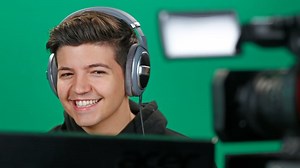 This 24-year-old Dallas millionaire, famous for 'Fortnite' and 'Minecraft,' is now the face of an esports team