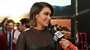 Daniella Pineda Recalls SHOCKING Interaction With Dinosaur