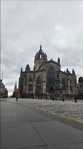 Royal Mile Views in 4K 🇬🇧✨ | Edinburgh’s Most Iconic Street!