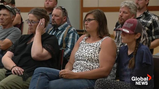 Saskatchewan farmers facing drought voice concerns during town hall