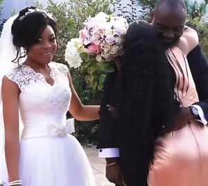 19K views · 164 reactions | She Couldn't do Anything but Smile.. What Would you do if you were the BRIDE? 樂 | Peachy Weddings | Facebook