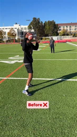 Belay Brummel | QB Coach on Instagram: "Transformation in 1 session⚡️ We worked on.. Being balanced & controlled throughout the delivery🔥 Extension at the end of the throw —> more power & consistent spiral 🌀 Comment what you notice 👇"