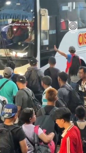 Dagsa ng pasahero sa bus station sa QC. | via Maria Tan, ABS-CBN News | ABS-CBN News