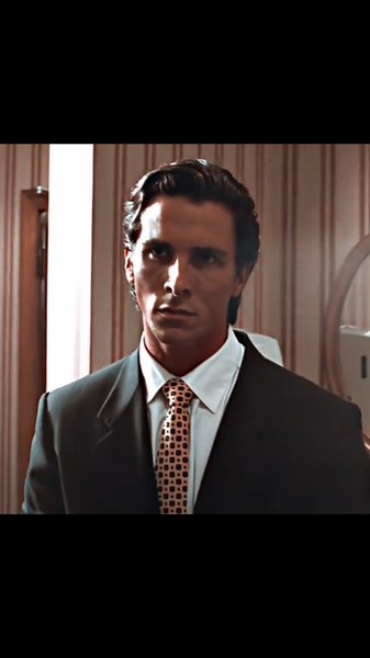 Patrick Bateman in American Psycho: TikTok Edits