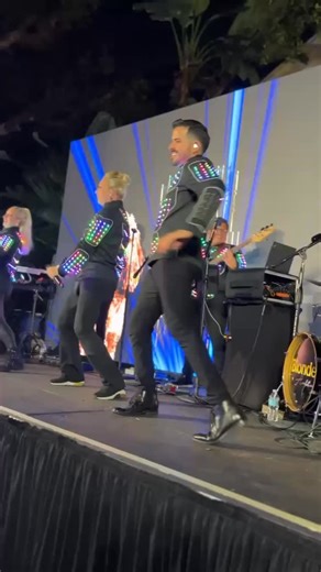 Such an amazing time was had last night at @red6inc holiday party at the @thewellborn 🎄🔴 It was WILD! LEDs, Lumitron Stilts and Drummers, Disco Ball Dancers, LED Poi Spinners, our friends at @redmintmusic and BLONDE AMBITION BAND made for a night to remember! Thank you to @benpalacios_ and Troy and our friends at Red 6 for having us!! | Blonde Ambition Band
