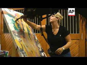 Horse with a talent for painting