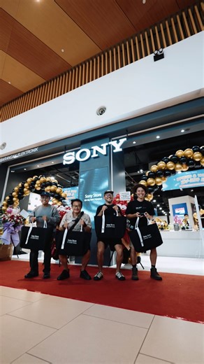 This is how we celebrate the Grand Opening of Sony Store at IOI City Mall 🎉🥳👏. Congrats Sony Malaysia for their 3rd Flagship Store in Malaysia 💪🏼💪🏼. 📷: Sony FX3. Lens.: Sony GM 14mm F1.8 #sonymalaysia #sonystore #sonyflagshipstore #sonycamera | Derick The Camper