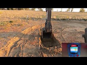 Excavator Tek: Leica iCON ixE2 automatic grade control system for excavators digging stepped ftgs