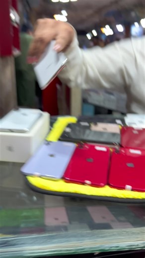 Again Deal 😍#foryou #tiktok #iphone #viral #aamobilecentre #foryoupage