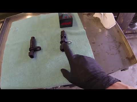 Troubleshooting and Installing Camshaft Position Sensor on 2000 Dodge Dakota 4.7 Engine