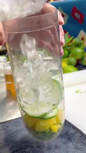 林香柠手打柠檬茶，真的就是料足好喝，柠檬味香，茶汤各有特色，一年四季都爱喝～😛抖音就有团购，赶紧看看有没有你感兴趣的那一款！#同城好店推荐 #手打柠檬茶 #林香柠#抖音美食推荐官@抖加🔥上热门🔥dou 🔥热点宝 @我要上热门