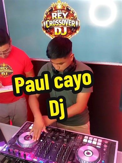 El Rey Crossover: Reseñas y Competencias Musicales