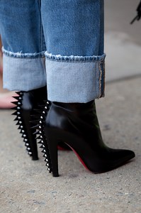 Accessories Street Style: 12 Fall Boots That'll Upgrade Your Wardrobe | Essence