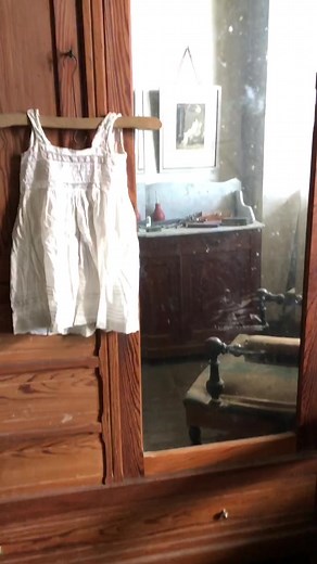 Nostalgie ⌛️ #urbex #urbexfrance #urbexvideo #foryou #pourtoi #abandoned #urbexlove #decay #abandonedcastle