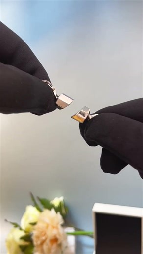 Best silver ladies locket designs