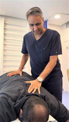 Mid-back alignment redistributes pressure safely.