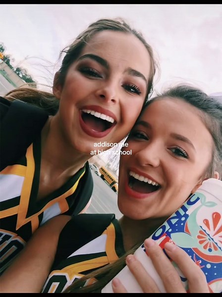 Addison Rae en la escuela secundaria en 2019