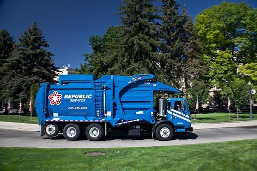 Bay Area trash pickups delayed as Republic Services workers strike