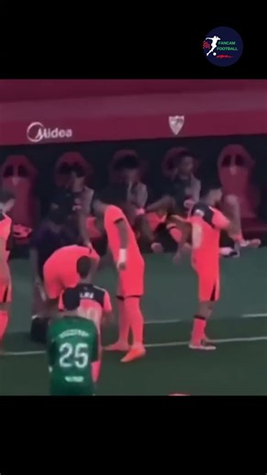 Sevilla vs Barcelona 4-1, Round 8 of the Spanish League