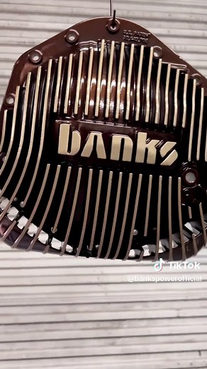 Banks Ram-Air Diff Cover: Focus Gold Finish Unveiled