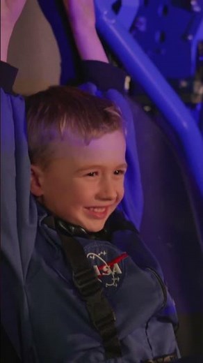 Calling all citizens... the LEGO Galaxy needs YOU! 🚀