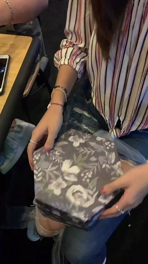 I made a Hyunjin exploding box gift for my friend and Im so proud of it #straykids #kpop #foryoupage