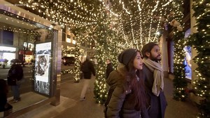 45K views · 976 reactions | A beautiful sight. We're happy tonight. Take a virtual walk in a #WindowWonderland → https://goo.gl/Np5Ktm | Google | Facebook