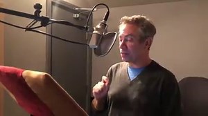 ON GRIEF AND GRIEVING is NOW finally available as an audiobook! As a grief specialist and now a bereaved parent, I know on a deeper level the words in the video below are true. Thanks @ekublerross and @SimonAudio. This book that has helped so many can now be listened to. Get yours today at https://goo.gl/3XWD8b | David Kessler