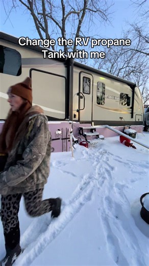 Essential RV Propane Tank Tips for Your Next Trip