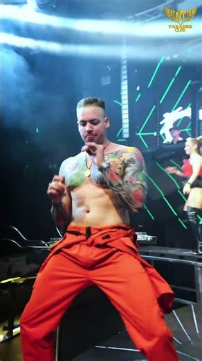 Bắt Trọn Khoảnh Khắc "Drop Nhạc" Khiến Cả Club Bùng Nổ!