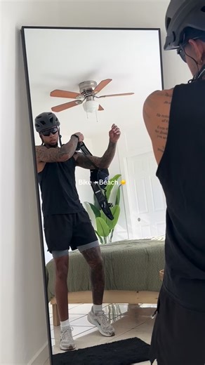 Diamond J. Smith | 🚲 + 🏖️ #explorepage✨ | Instagram