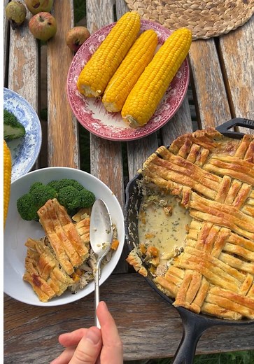 Recipe below👇🏼 Chicken & Puff Pastry Pie 🥧 I know you’ll be asking for the Chocolate Pudding Recipe, but I don’t have room for it in this caption along with the Pie. But don’t worry, this recipe will be in my cookbook, The From Scratch Kitchen. 1 large chicken 4 large carrots, diced 4 sticks celery, diced 1 brown onion, diced 3 heaped tsp Dijon mustard 1 heaped tbsp dried herbs (like tarragon, sage, & oregano) 1 heaped tbsp plain flour 800 ml chicken stock (or water) 100 ml cream 1 large hand