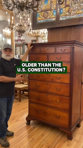 RARE FIND! Spectacular 1780s tall chest in cherry from Pennsylvania with original hardware and working lock and key! 📍333 W 52 St., New York, New York 🚛Shipping available everywhere 📐68 in. H x 42 in. W x 24 in. D #oldegoodthings #antiques #antiquestore #antiqueshop #antiquefurniture #interiordesign #architecturalsalvage #cupboard #bookcase #chinacabinet #cabinet #organization #officegoals #officedesign #cherry #colonial #colonialamerica #1780s #1790s #ushistory #americanhistory #homeoffice #