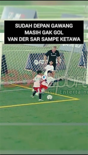 Van der Sar was so annoyed he didn't concede a goal #shorts