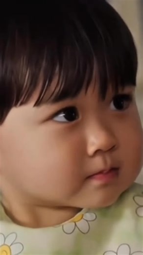 Kdramaslynn on Instagram: "Drama: #OurUniverse Hangul: #우주를줄게 . Cast baeinhyuk 배인혁 @inhyuk_bb rohjeongeui 노정의 @jeongeuiyam parkseoham 박서함 @parkseoham . Synopsis: Sun Tae-Hyeong (Bae In-Hyuk) works as an assistant photographer. He cherishes his freedom and space. Although he looks like a free spirted person, he carries hidden pain within his mind. Woo Hyun-Jin (Roh Jeong-Eui) is a job seeker, who dreams of having an ordinary daily life. Sun Tae-Hyeong and Woo Hyun-Jin are related as in-laws. They