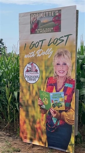 After Dolly Parton's death, a Michigan corn maze becomes a tribute to her legacy