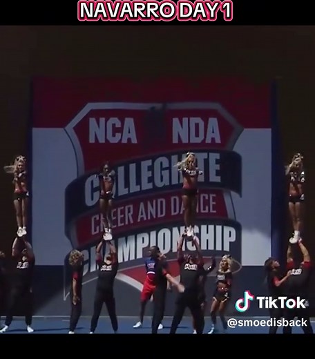 Exciting Navarro Cheerleading Routine Highlights