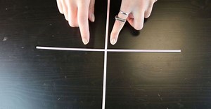 Bar Trick - Turn A Four Straw Crosshair Into A Square In One Move