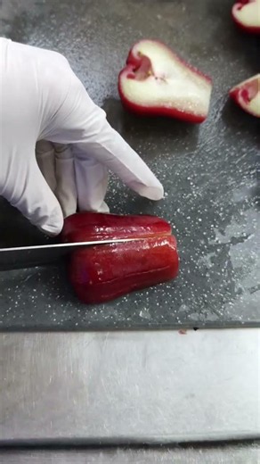 How to Perfectly Cut a Rose Apple (Wax Apple) 🔪