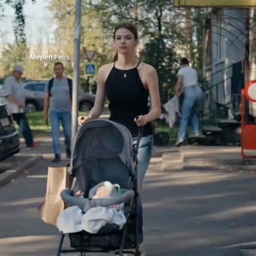 469K views · 7.1K reactions | Encuentra a su ex en precarias condiciones y decide ayudarlo pero.... Ver mas | Meylen Pelis | Facebook