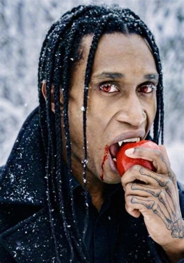Alucard Phoenix The Rap Vampire 🧛🏾🇭🇹🩸🦇 manager @SOVNDz @VG 🦇 Alucard Phoenix back up #vampgang #vg🦇 #fyp #vampire #realvampire