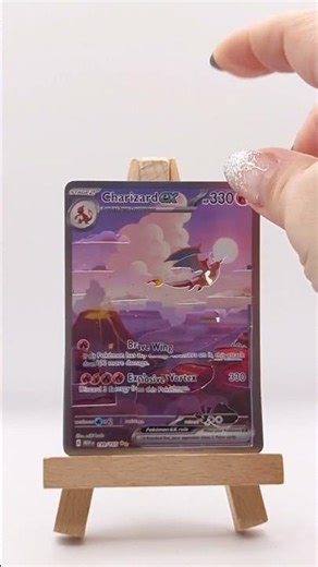 I made a 3D Charizard EX from #pokemoncards