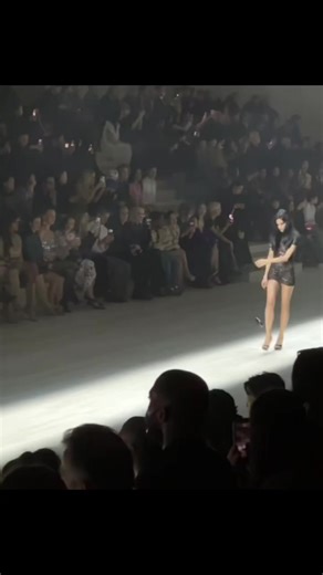 Gabbriette's Stunning Runway Walk for Gucci